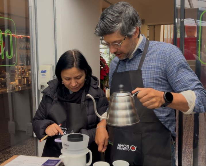 Experiencia educativa: un regalo de navidad que despierta tu talento - Hoop